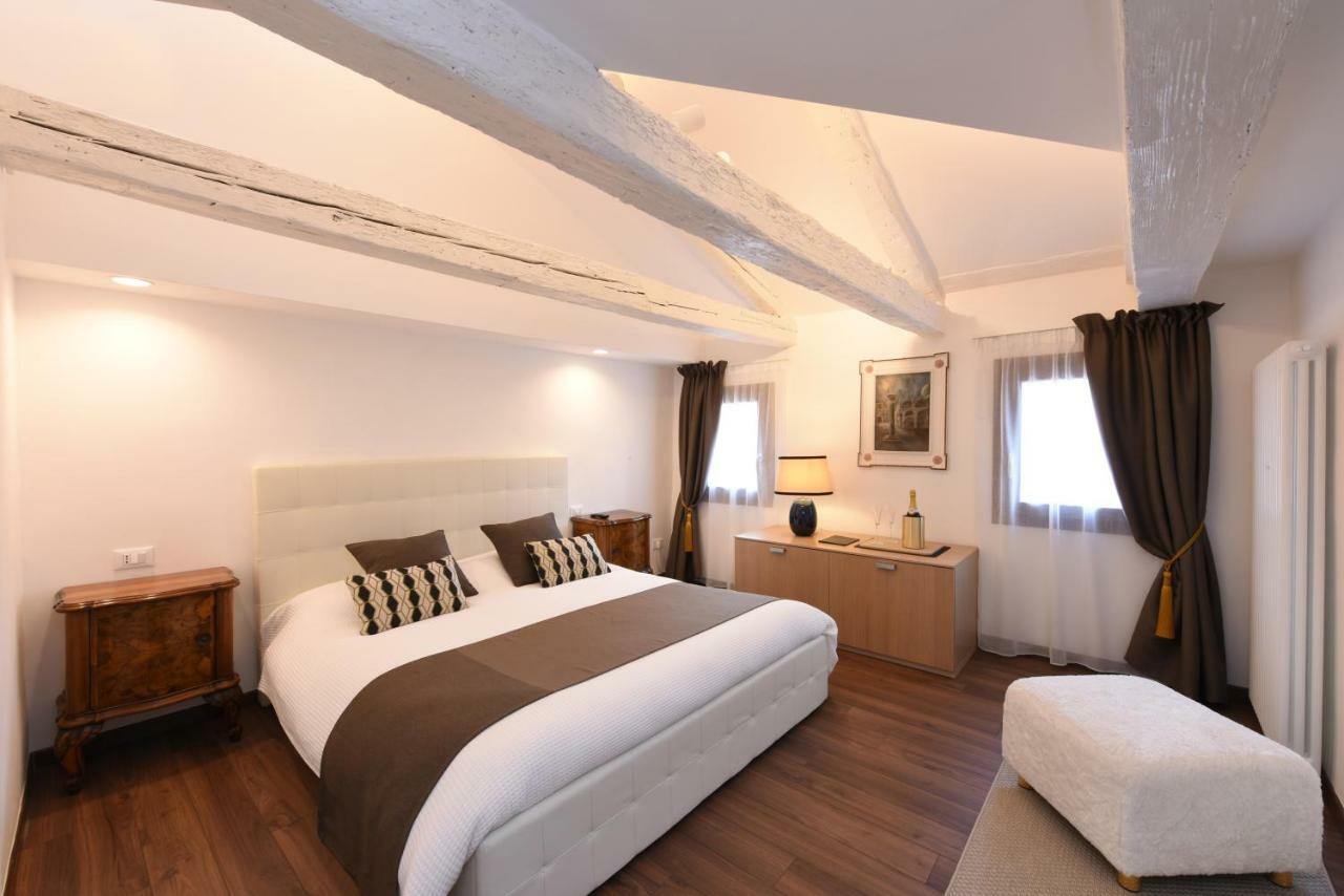 Sweet Apartment Frari Венеция Экстерьер фото